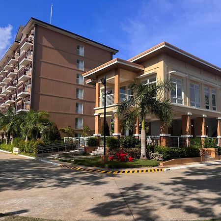 Palawan Modern Living In A Thoughtfully Designed Staycation Near Airport - B1 5Kunzite Puerto Princesa Exterior photo