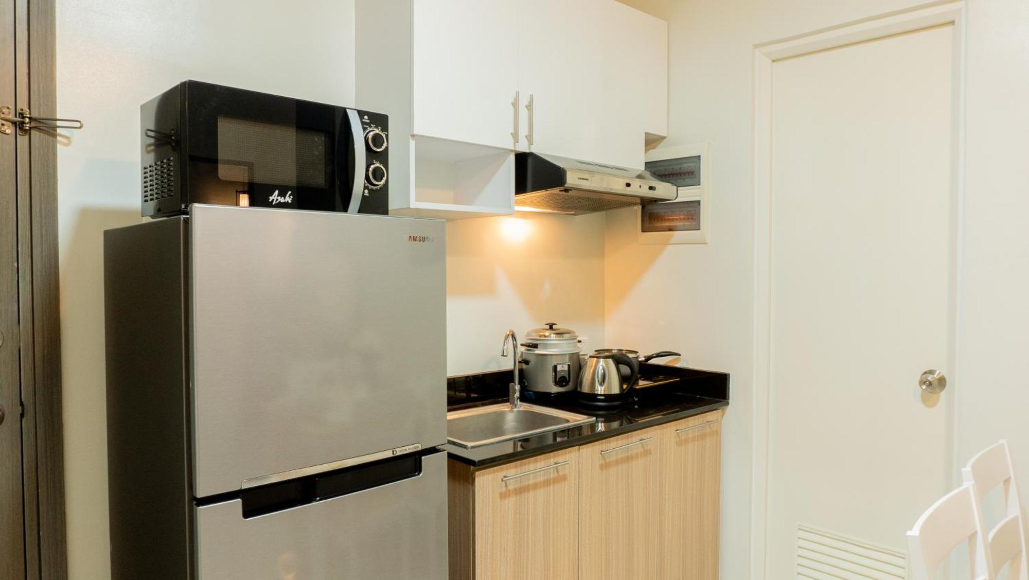 Palawan Modern Living In A Thoughtfully Designed Staycation Near Airport - B1 5Kunzite Puerto Princesa Exterior photo